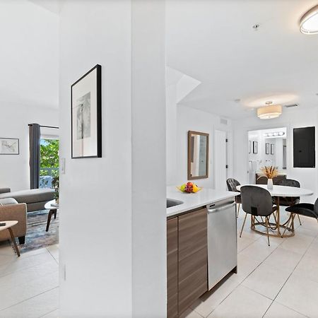 Modern Apartment In Edgewater Маямі Номер фото